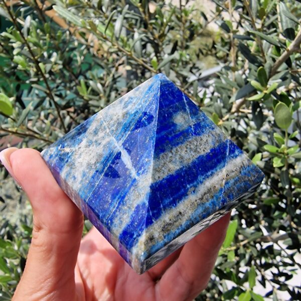 lapis-lazuli-piramis