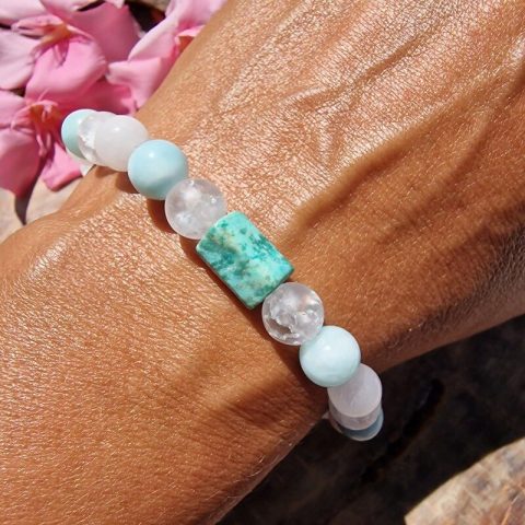 hegyikristaly-karkoto