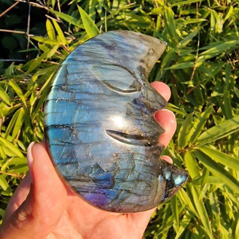 labradorit-asvany-felhold