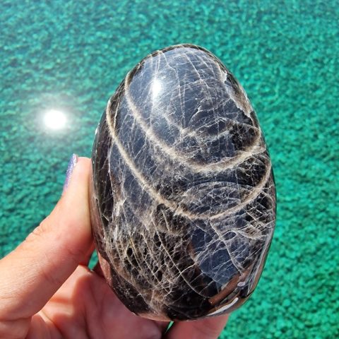 holdko-asvany-freeform