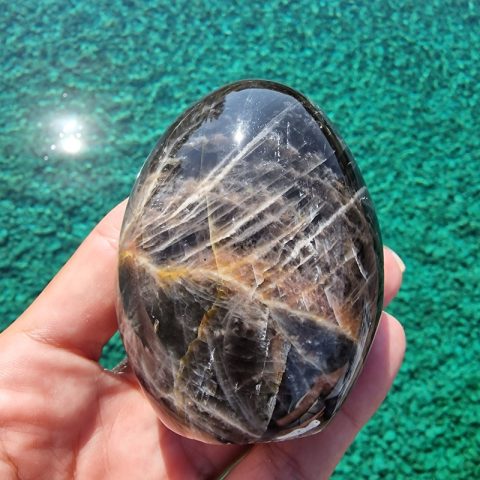 holdko-asvany-freeform