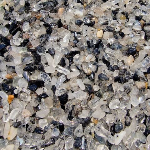 Turmalinkvarc ásvány chips 2–8 mm-es dekorációs ásvány 300 grammos csomagban